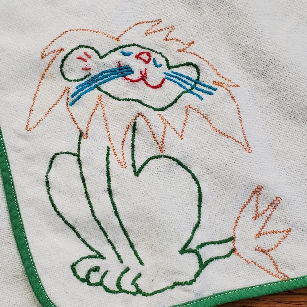 🟣Vintage 60s/70s, Handmade, Cross-stitch, Baby Bibs Kitten and Lion.